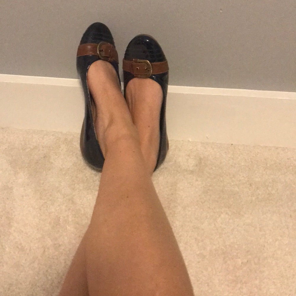 Blue with brown buckle flats